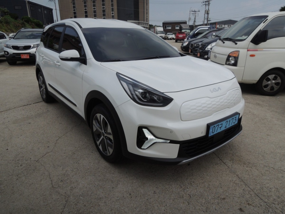 Kia niro plus