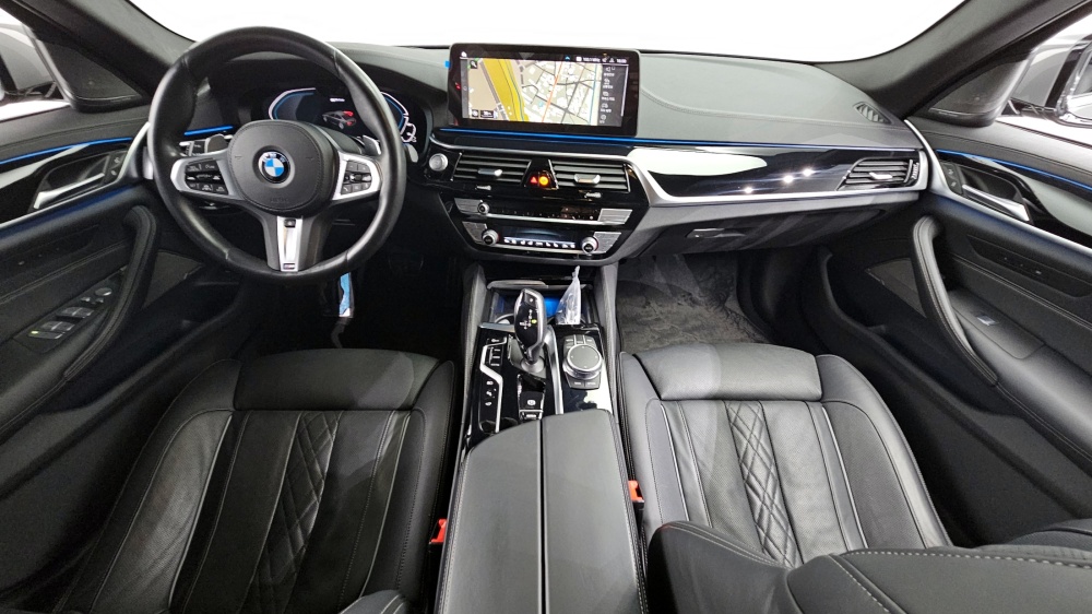 BMW 5 series (G30)