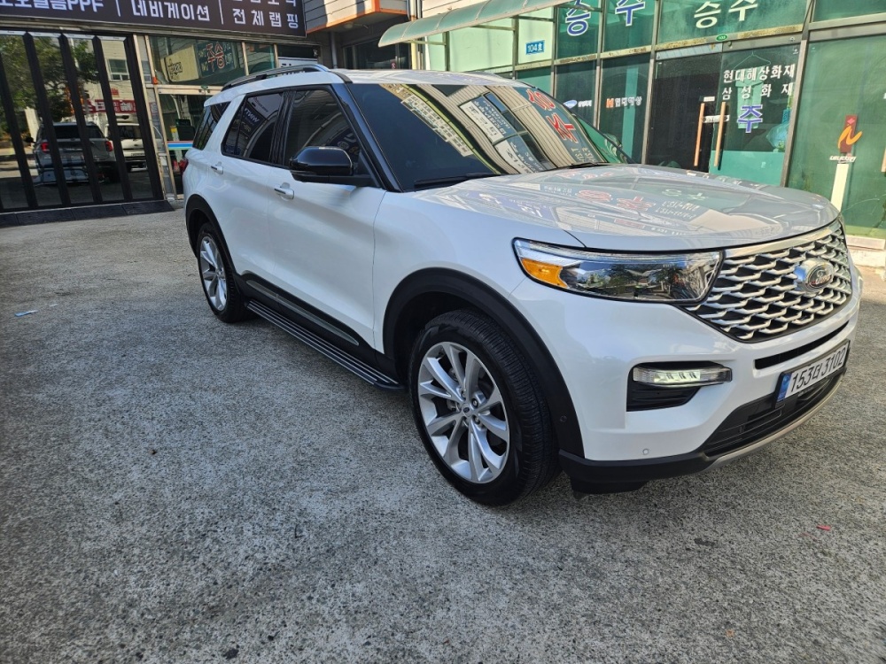 Ford Explorer 6th generation