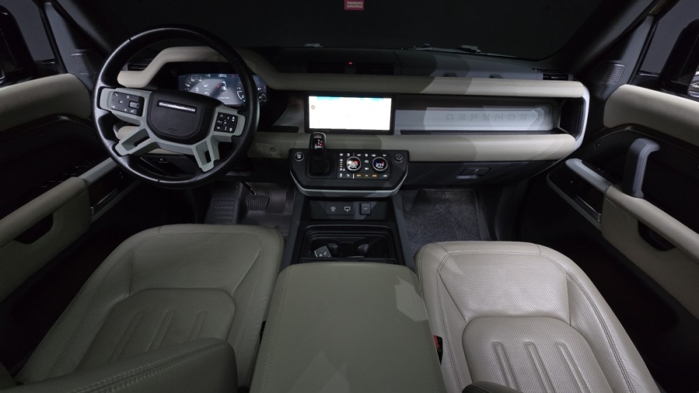 Land rover Defender (L663)