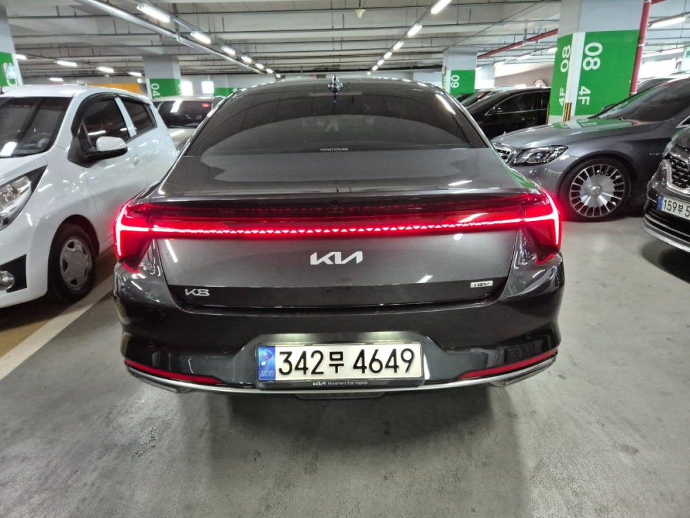 Kia K8 Hybrid