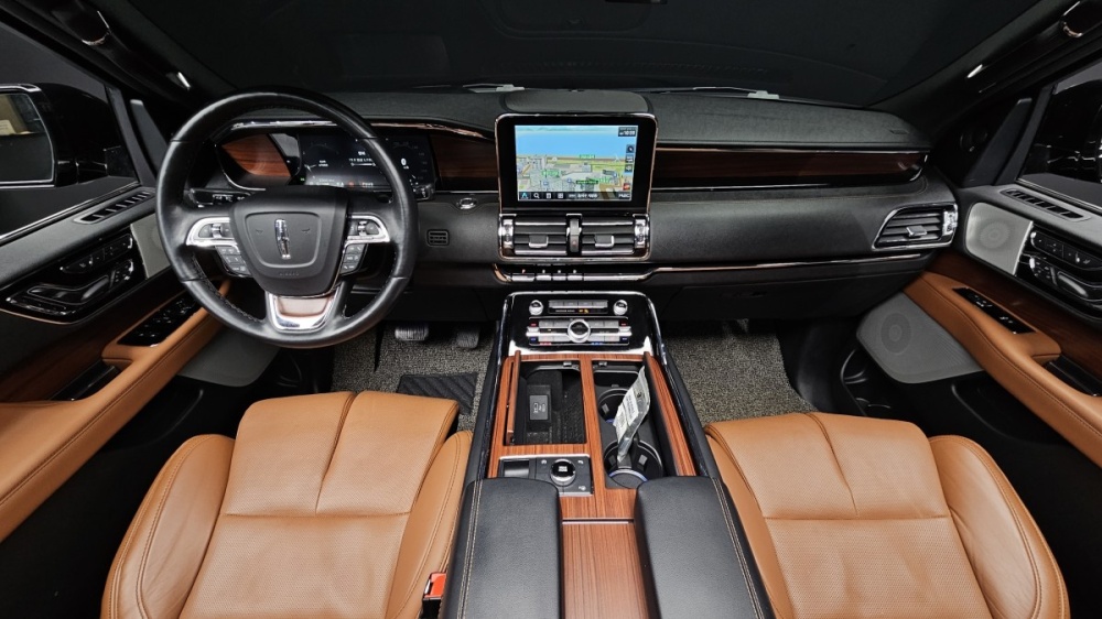 Lincoln Navigator 4th generation