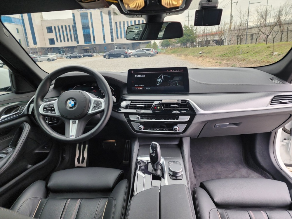 BMW 5 series (G30)