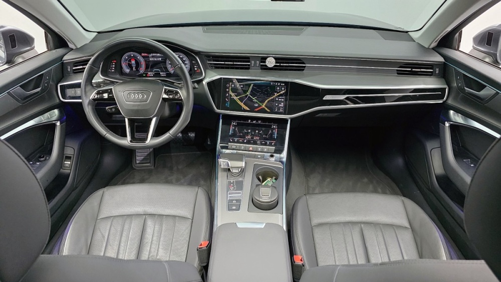 Audi A6 (C8)