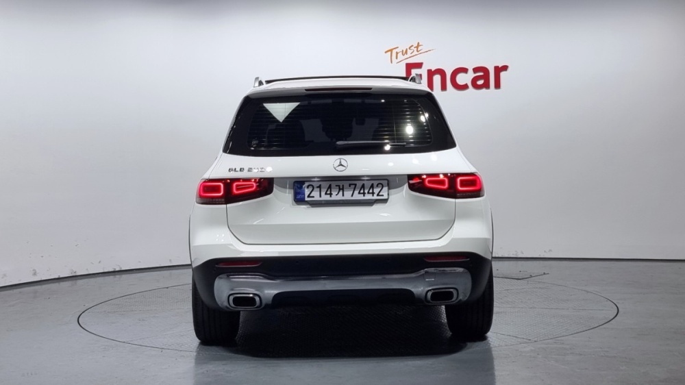 Mercedes-Benz GLB-Class X247