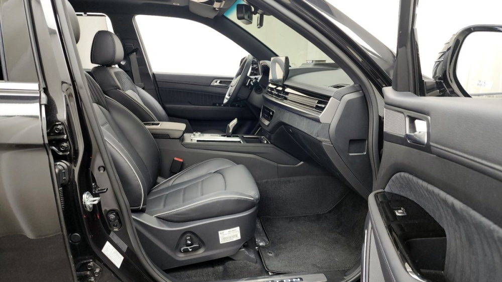 KG Mobility (Ssangyong) Rexton New Arena