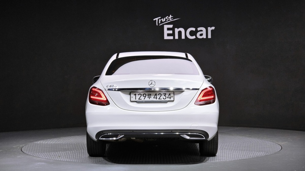 Mercedes-Benz C-Class W205