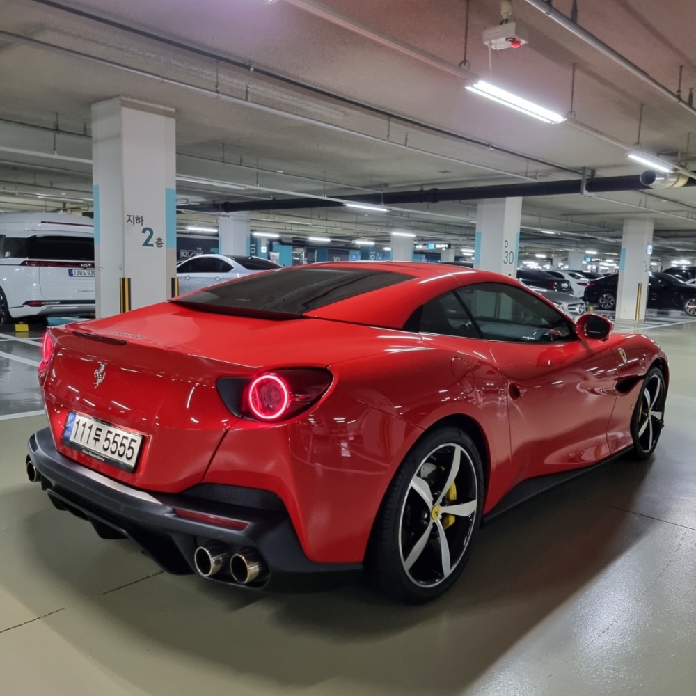 Ferrari portofino