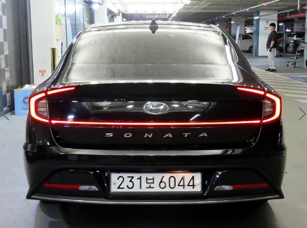 Hyundai Sonata (DN8)