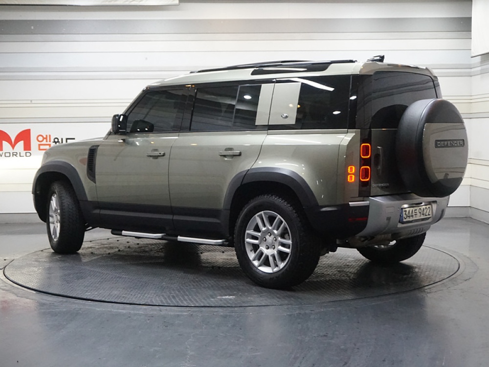 Land rover Defender (L663)