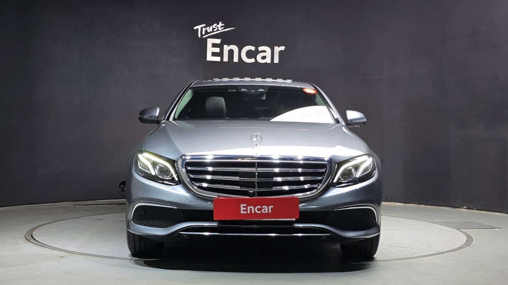 Mercedes-Benz E-Class W213