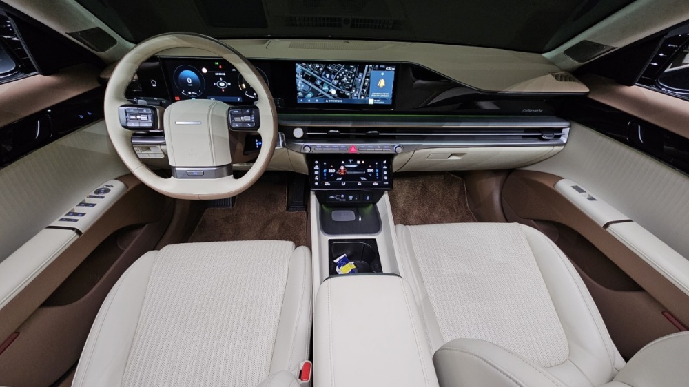 Hyundai Grandeur (GN7)