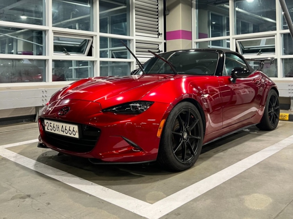 Mazda MX-5 MIATA