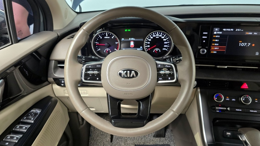 Kia Carnival 4th generation