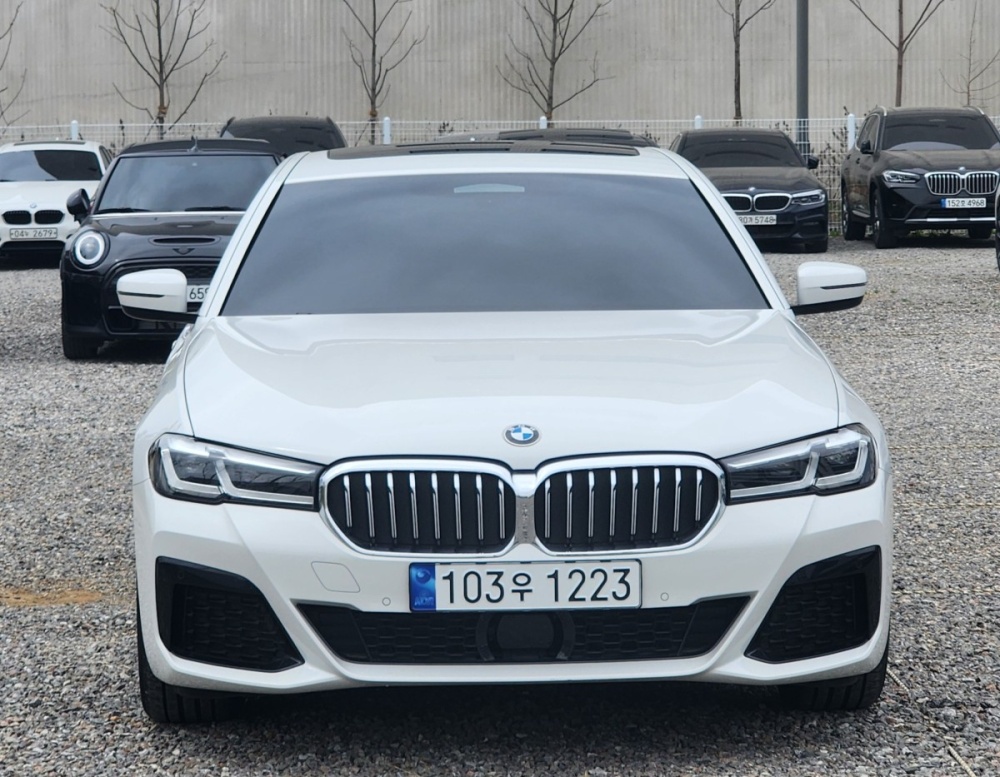 BMW 5 series (G30)