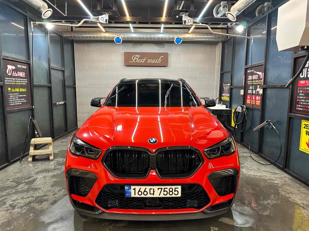 BMW X6M (G06)