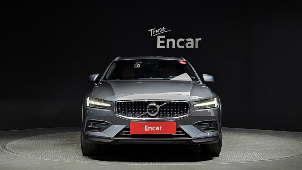 Volvo V60 Cross Country 2nd Generation