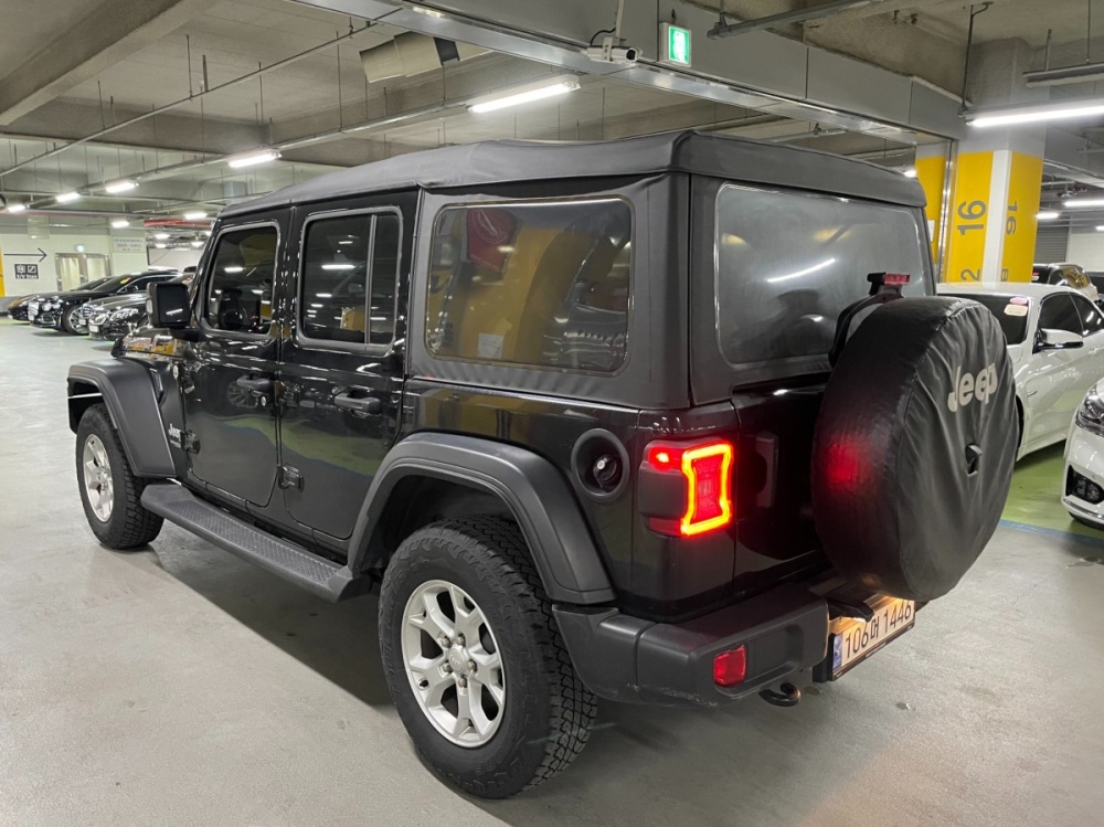 Jeep Wrangler (JL)