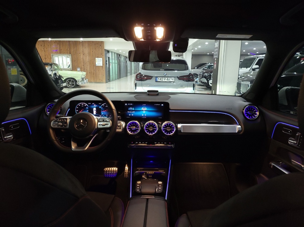Mercedes-Benz GLB-Class X247