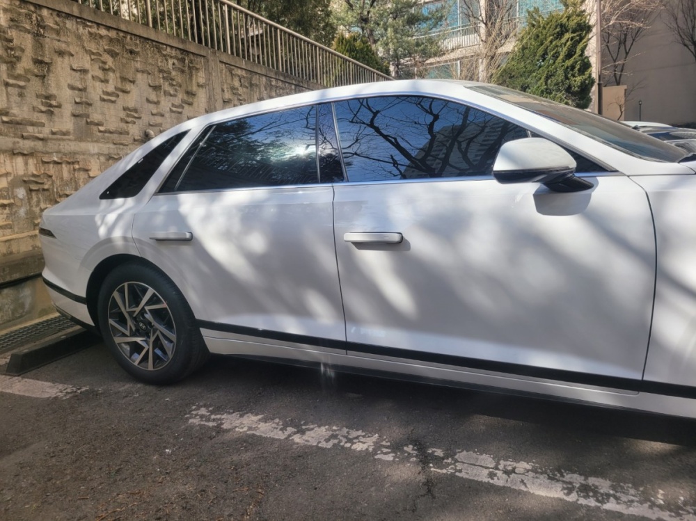 Hyundai Grandeur (GN7)