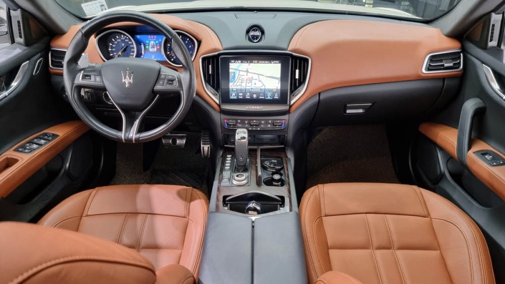 Maserati Ghibli