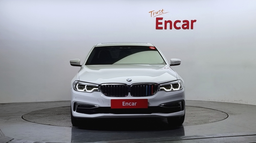BMW 5 series (G30)