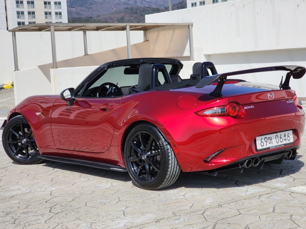 Mazda MX-5 MIATA