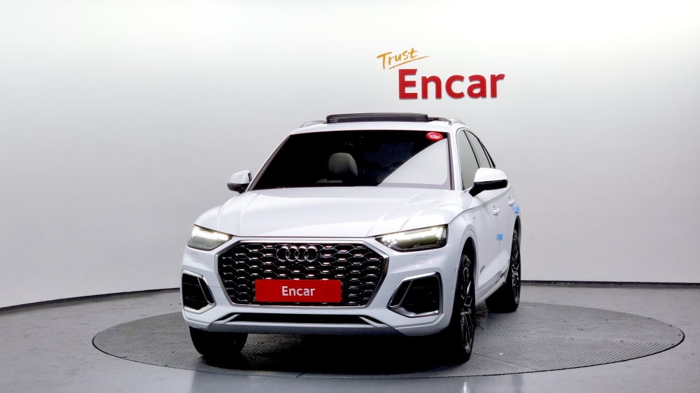 Audi Q5 (FY)