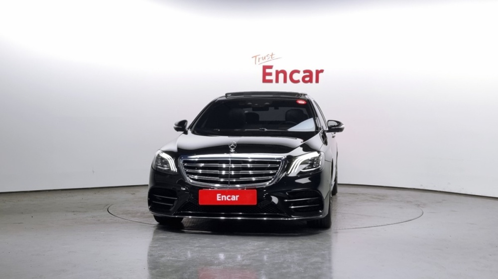 Mercedes-Benz S-Class W222