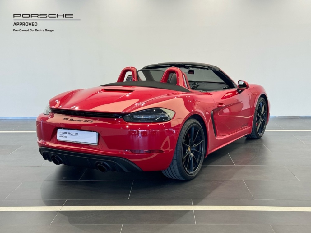 Porsche 718 boxster