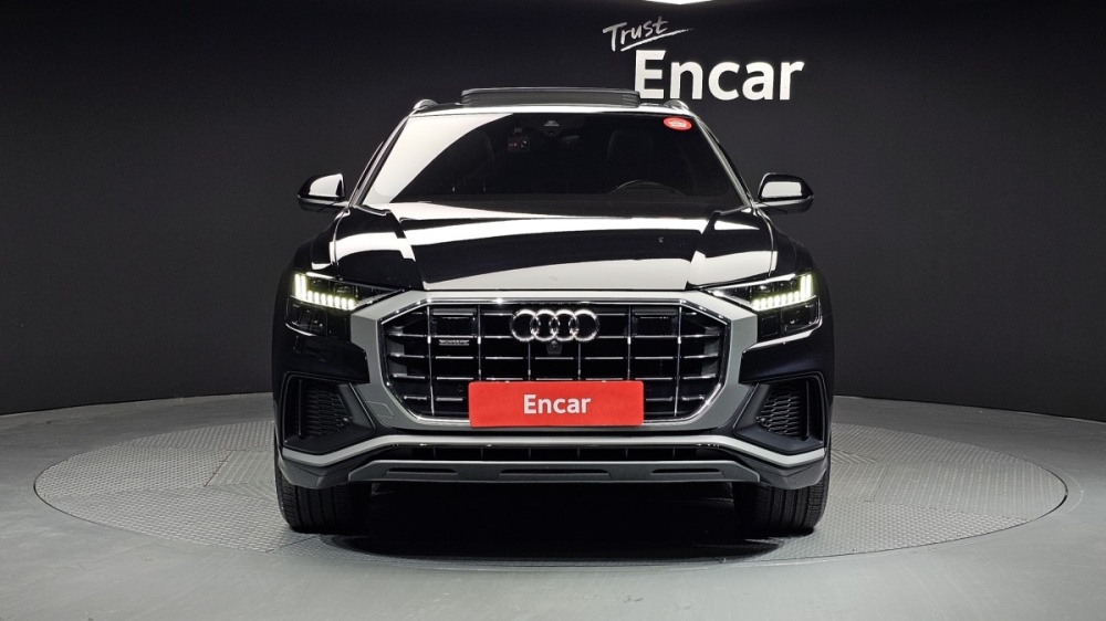 Audi Q8 (4M)