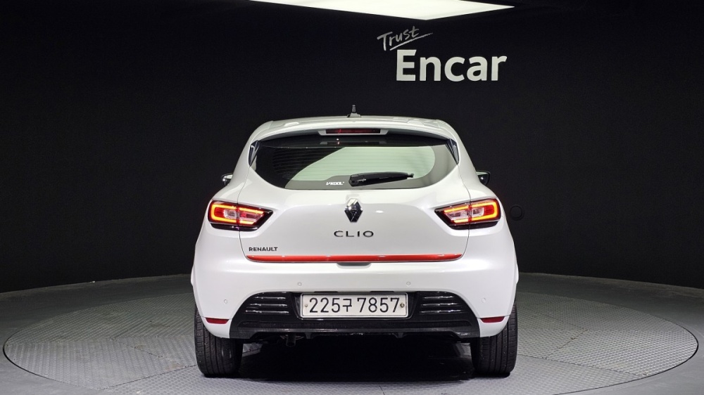 Renault Korea (Samsung) Clio