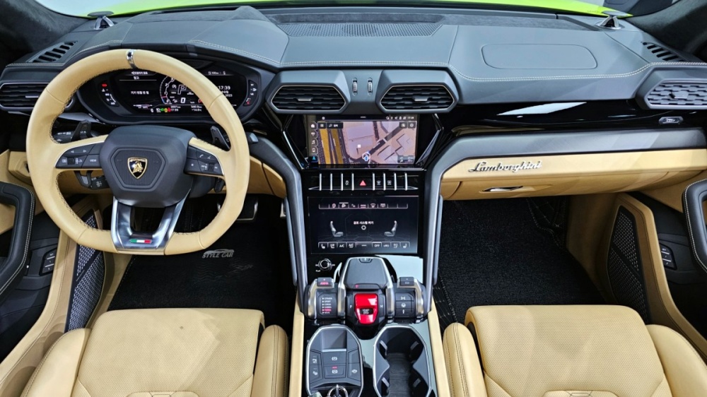 Lamborghini Urus