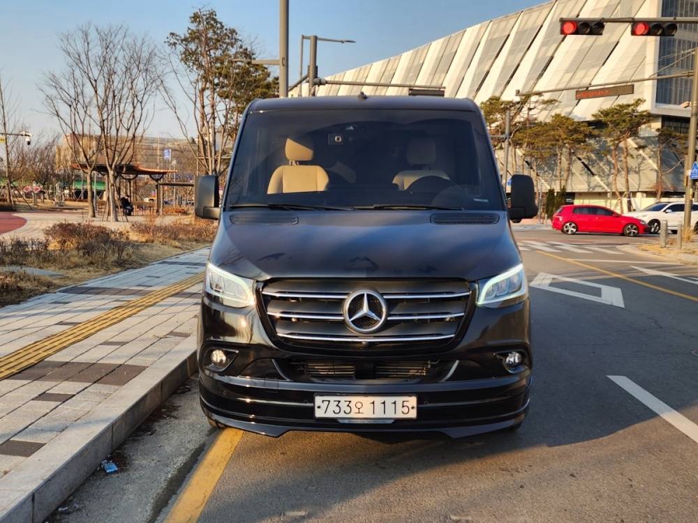 Mercedes-Benz sprinter