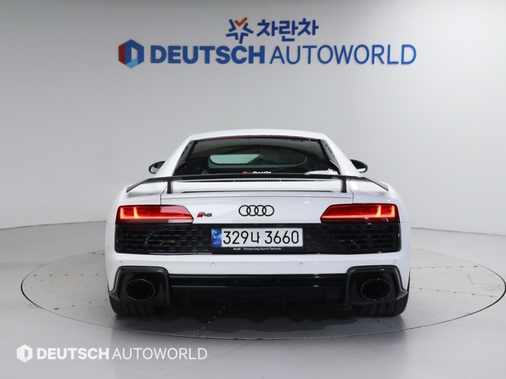 Audi R8 (4S)