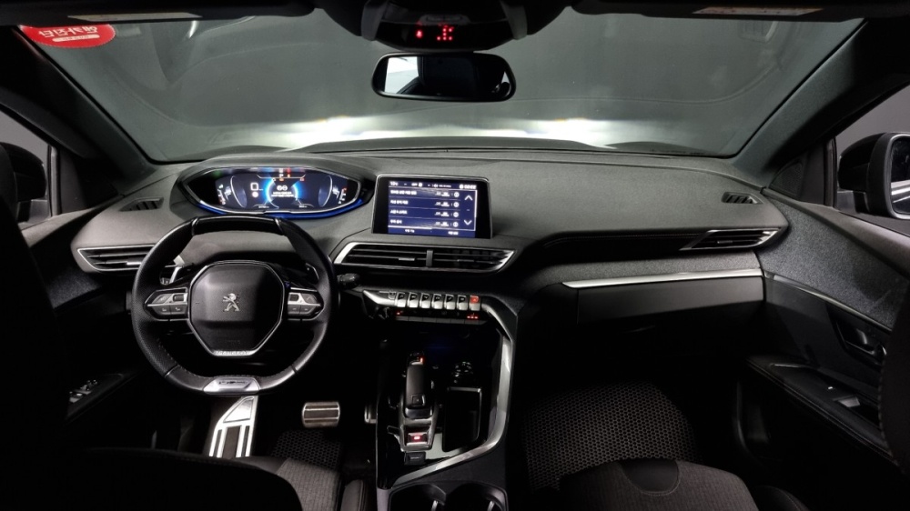 Peugeot 5008 2nd generation