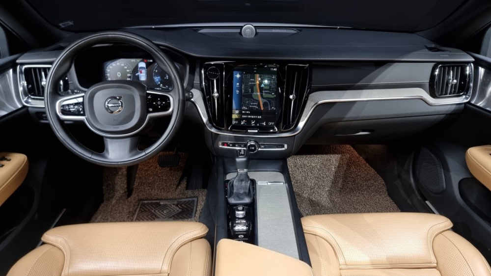 Volvo V60 Cross Country 2nd Generation