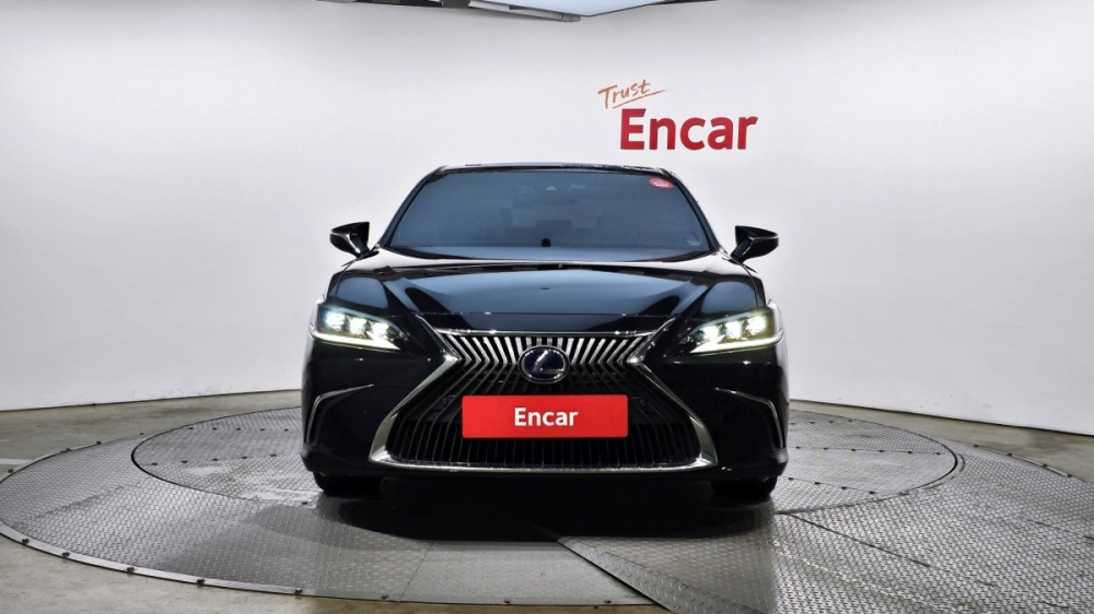 Lexus ES300h 7th generation