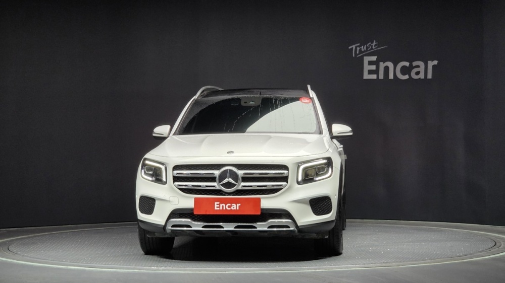 Mercedes-Benz GLB-Class X247
