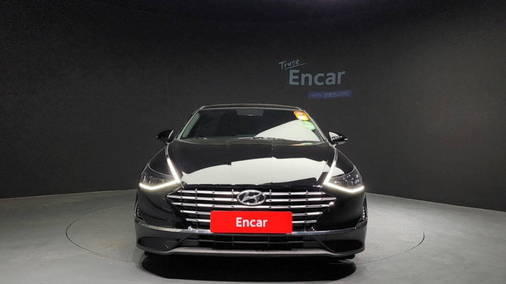 Hyundai Sonata Hybrid (DN8)