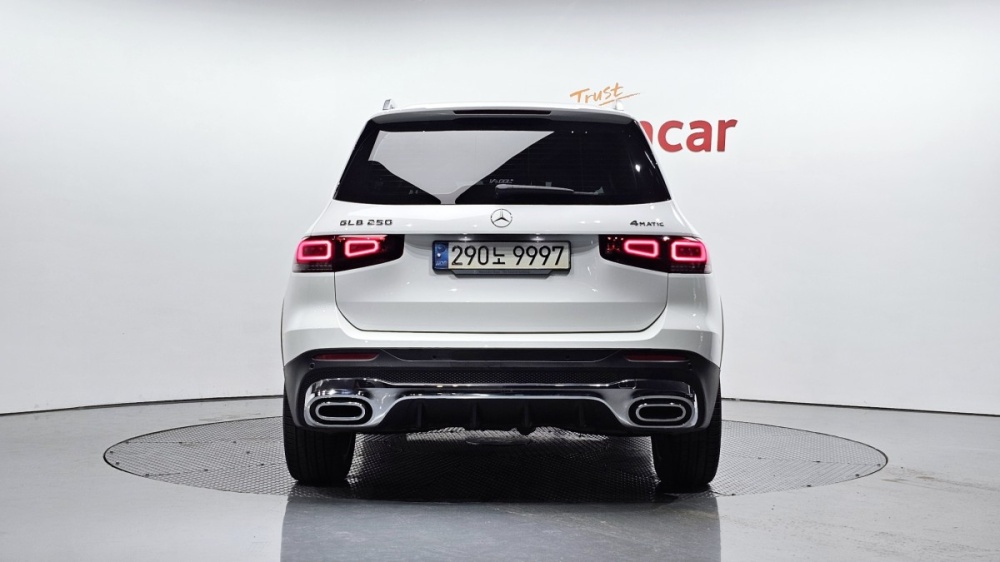 Mercedes-Benz GLB-Class X247