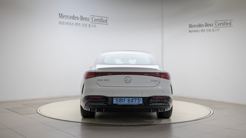 Mercedes-Benz EQS V297