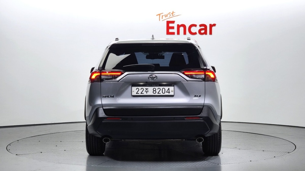 Toyota RAV4 5th Gen
