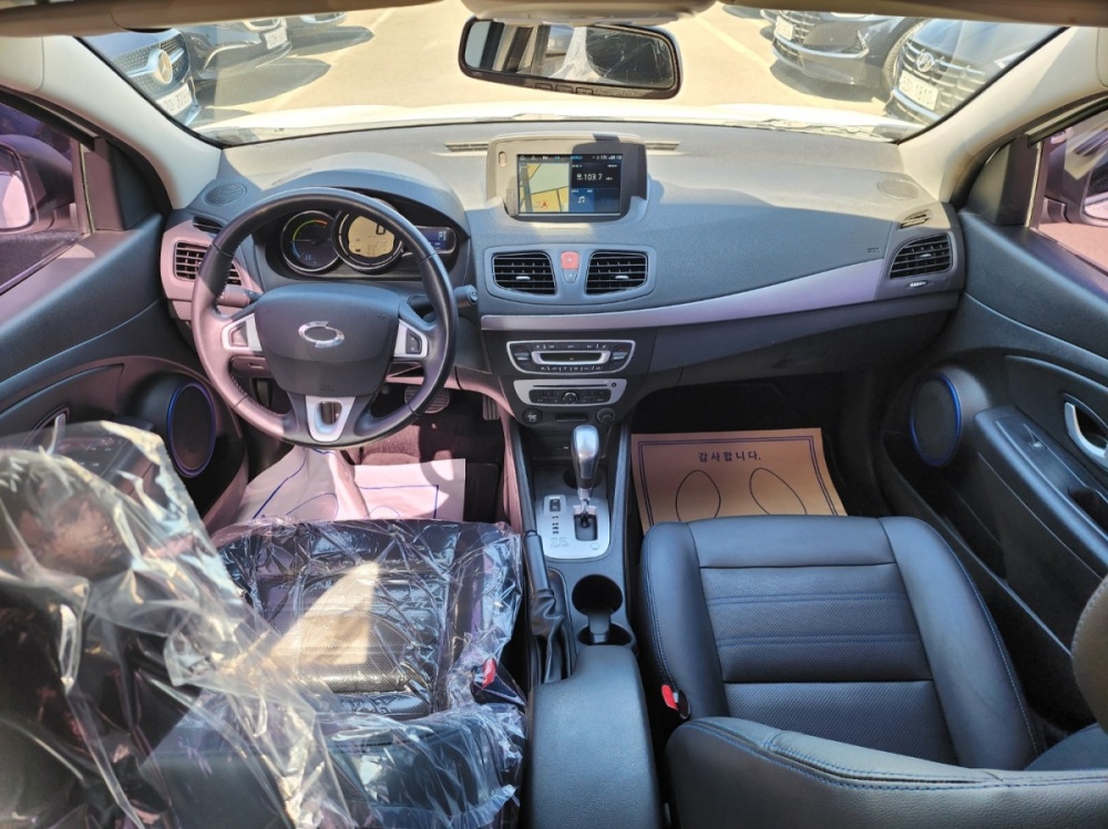 Renault Korea (Samsung) SM3 Z.E.