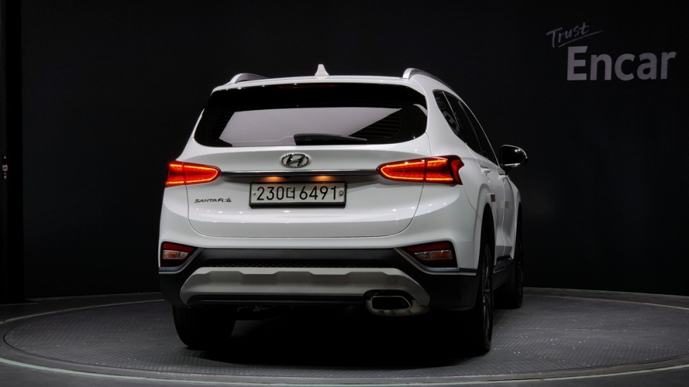 Hyundai Santa Fe TM