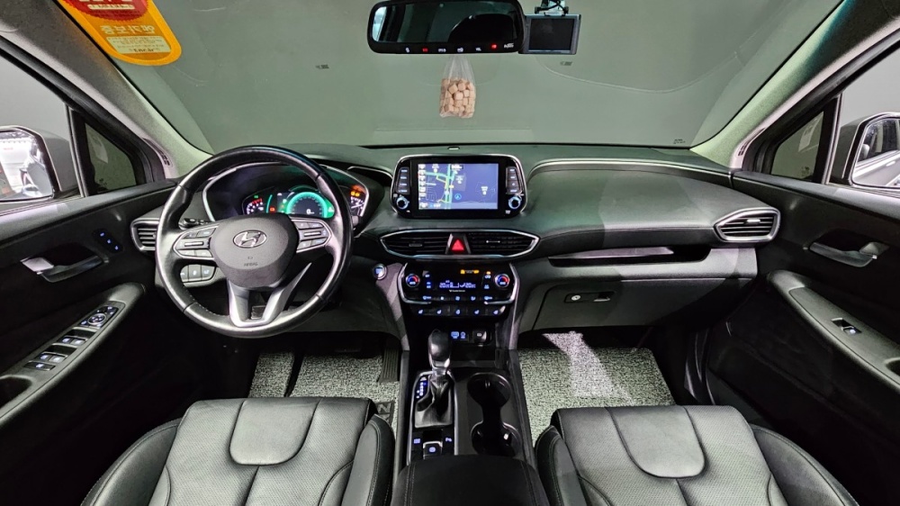Hyundai Santa Fe TM