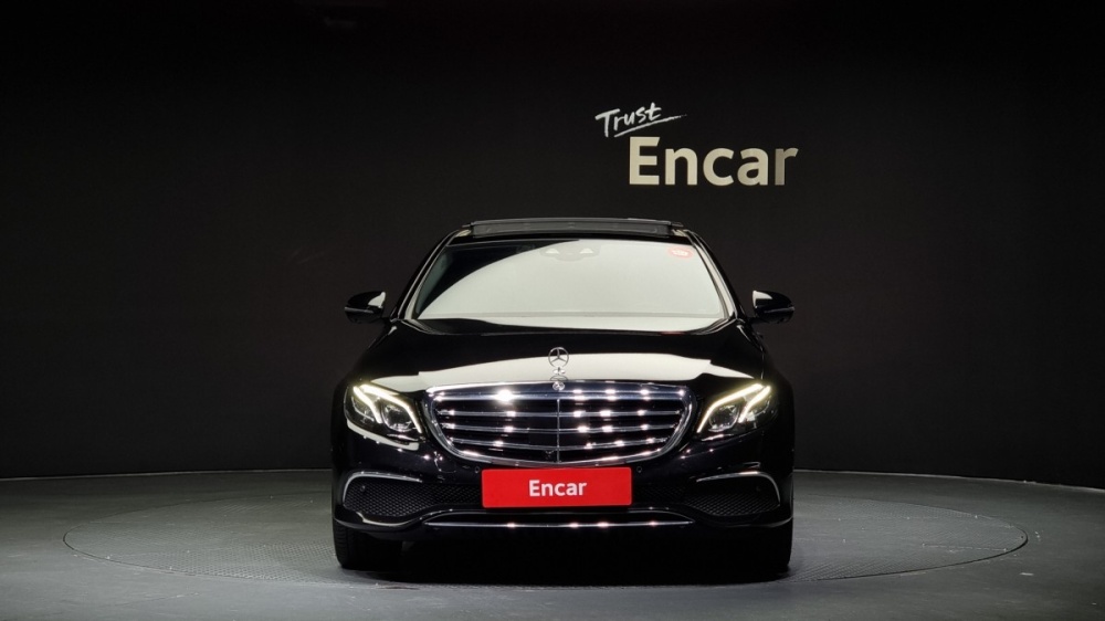 Mercedes-Benz E-Class W213