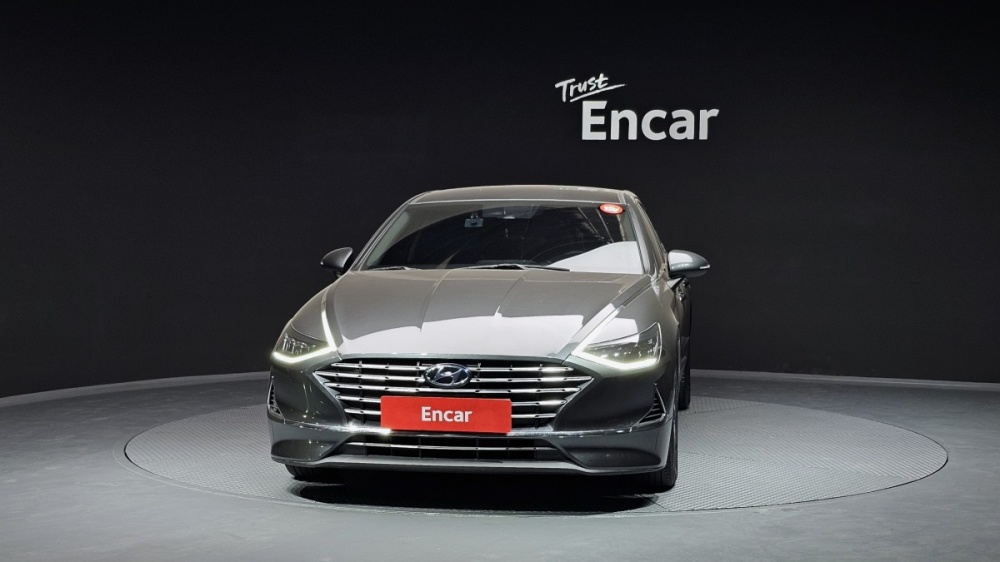 Hyundai Sonata Hybrid (DN8)