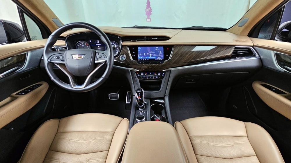 Cadillac XT6