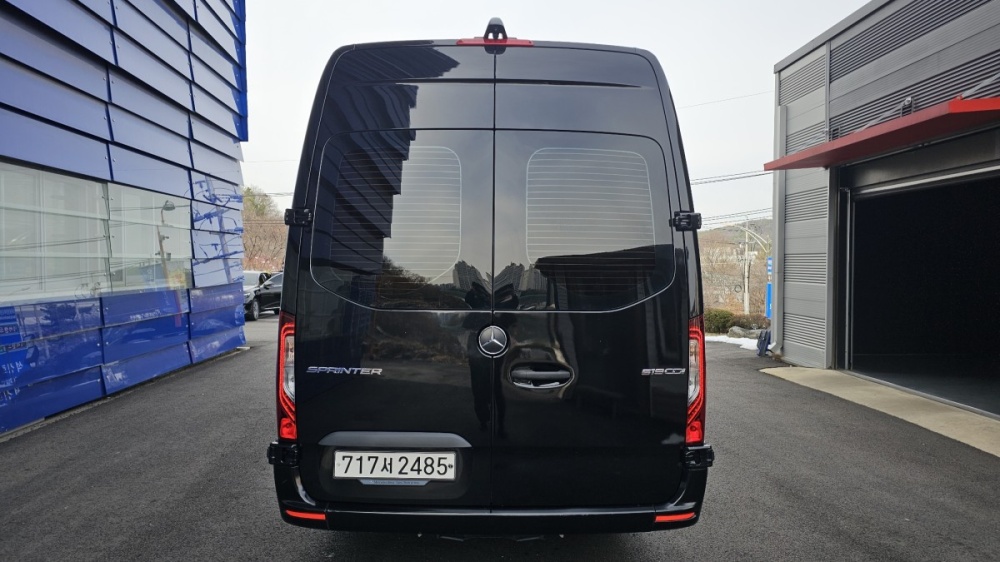 Mercedes-Benz sprinter